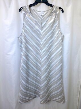 EUC sz L Liz Claiborne Linen Blend Sand Striped Sleeveless Shift Dress